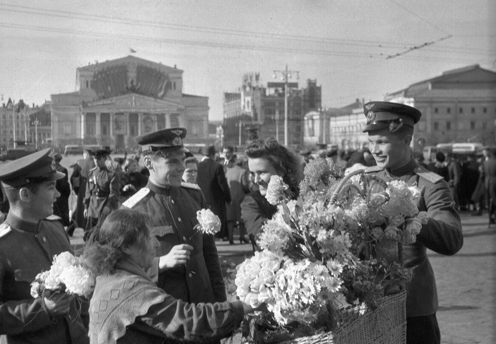 Онлайн-конкурс «Победа. Мир. Единство»