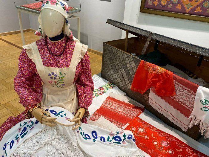 Познавательная программа «Тайны бабушкиного сундука»