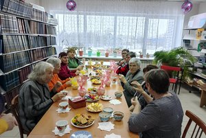 Праздничная программа «Новогодний книжный карнавал»