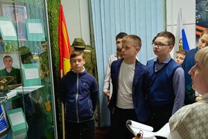 Выставка «Время героев»