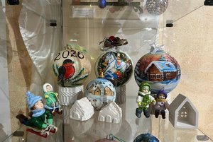 Выставка «Краски новогодней сказки»