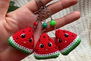 Мастер-класс по вязанию крючком «Сочный арбуз»