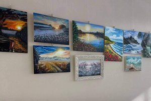 Выставка картин Ирины Суровой «Рисую мир»