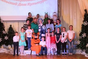Театрализованная игровая программа «В гостях у Деда Мороза