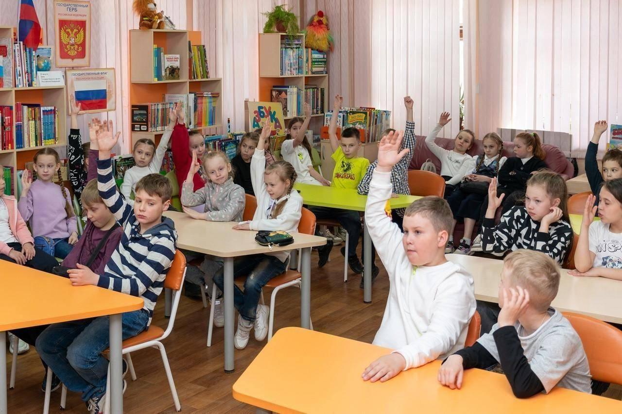 Беседа «Давайте добротой наполним мир»