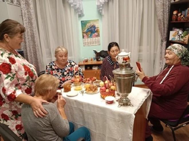 Народные посиделки«Яблочный спас»