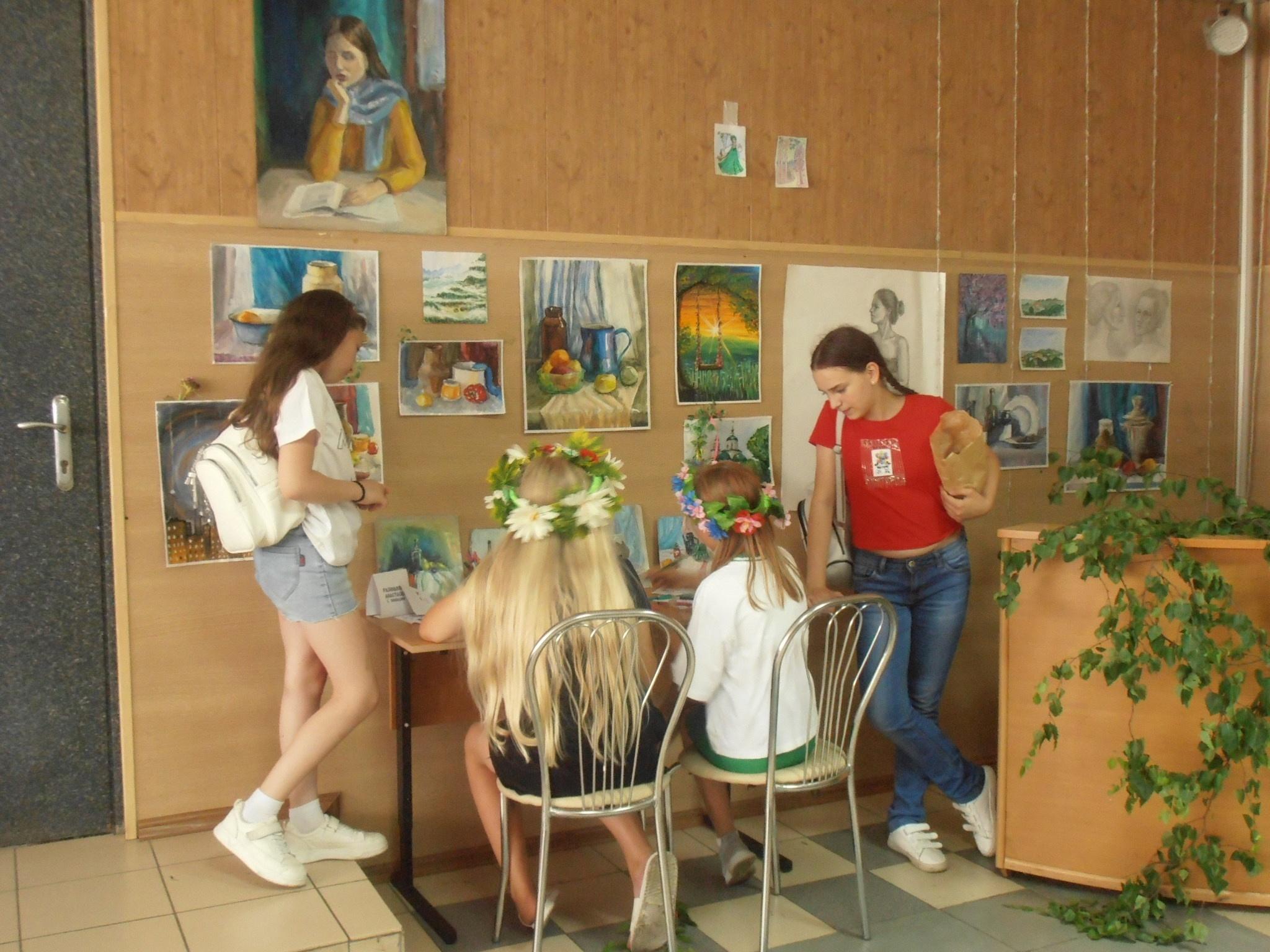 Праздничная программа «Кукла-кукушка и хоровод на Троицу»