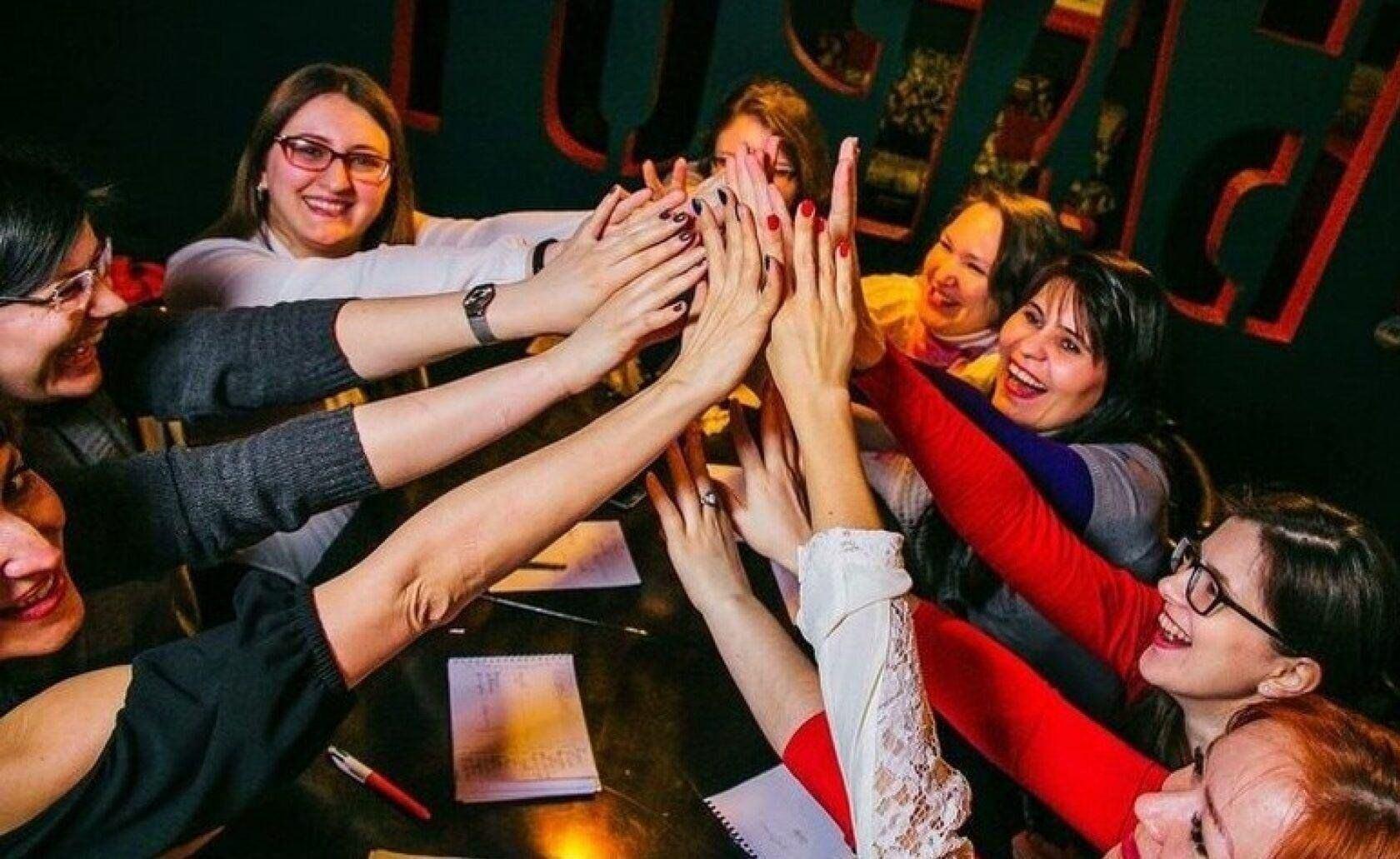 Программа «Новогодний серпантин»