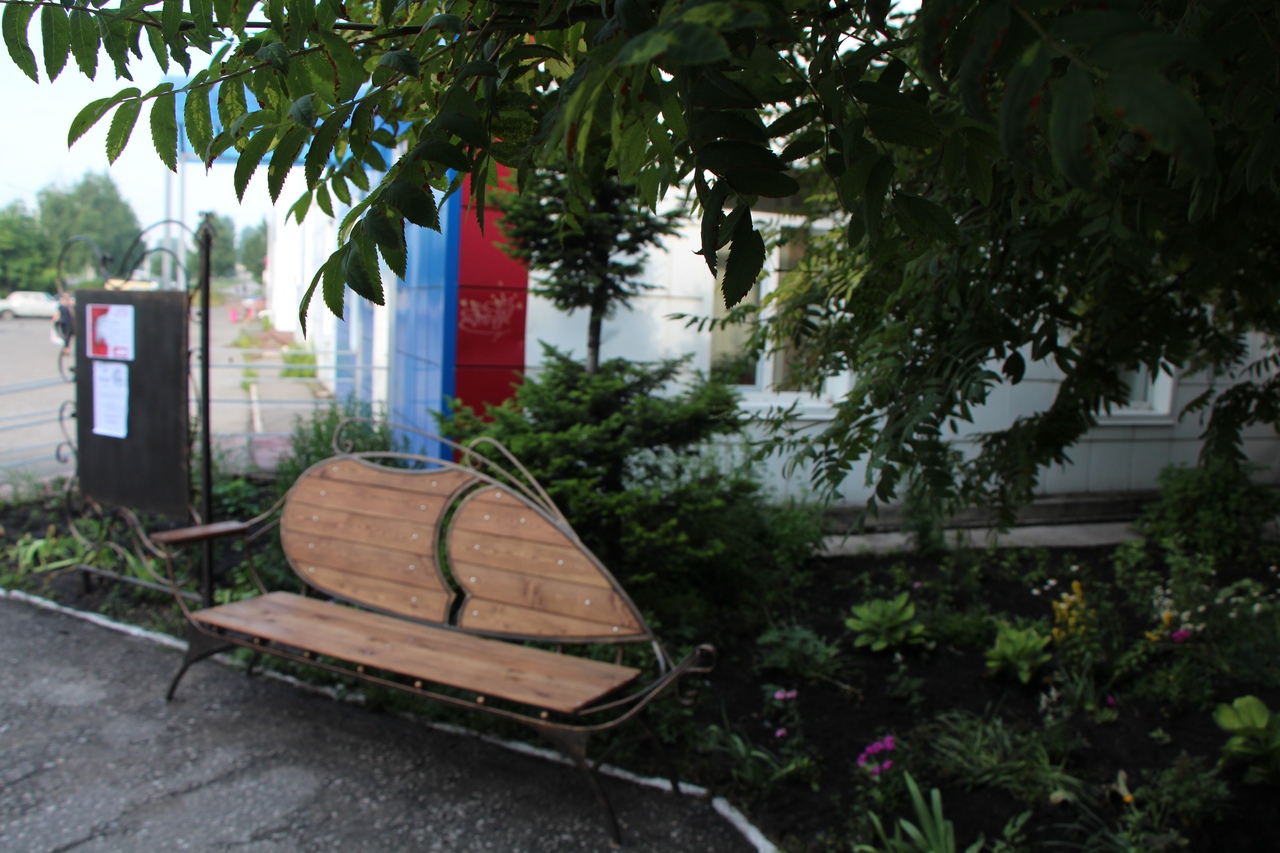 Рябиновый дворик Библиотеки им. Д. С. Лихачева