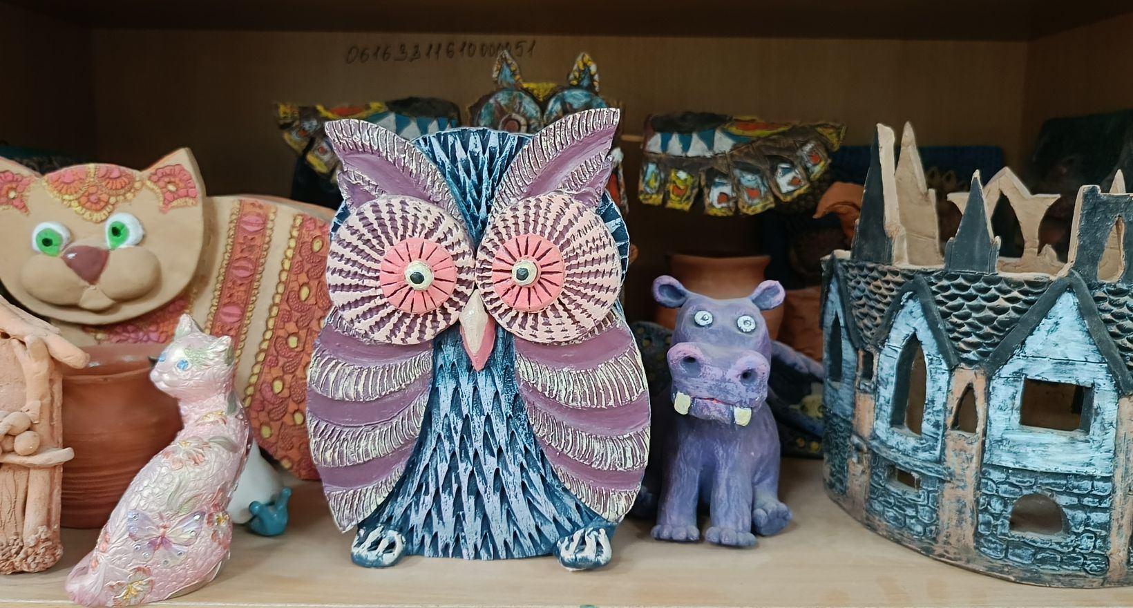 Выставка керамических изделий «Народные традиции»