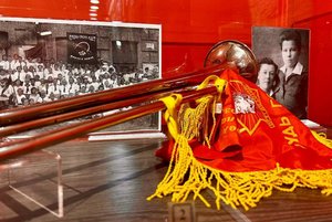 Выставка «Символы и смыслы советской эпохи»