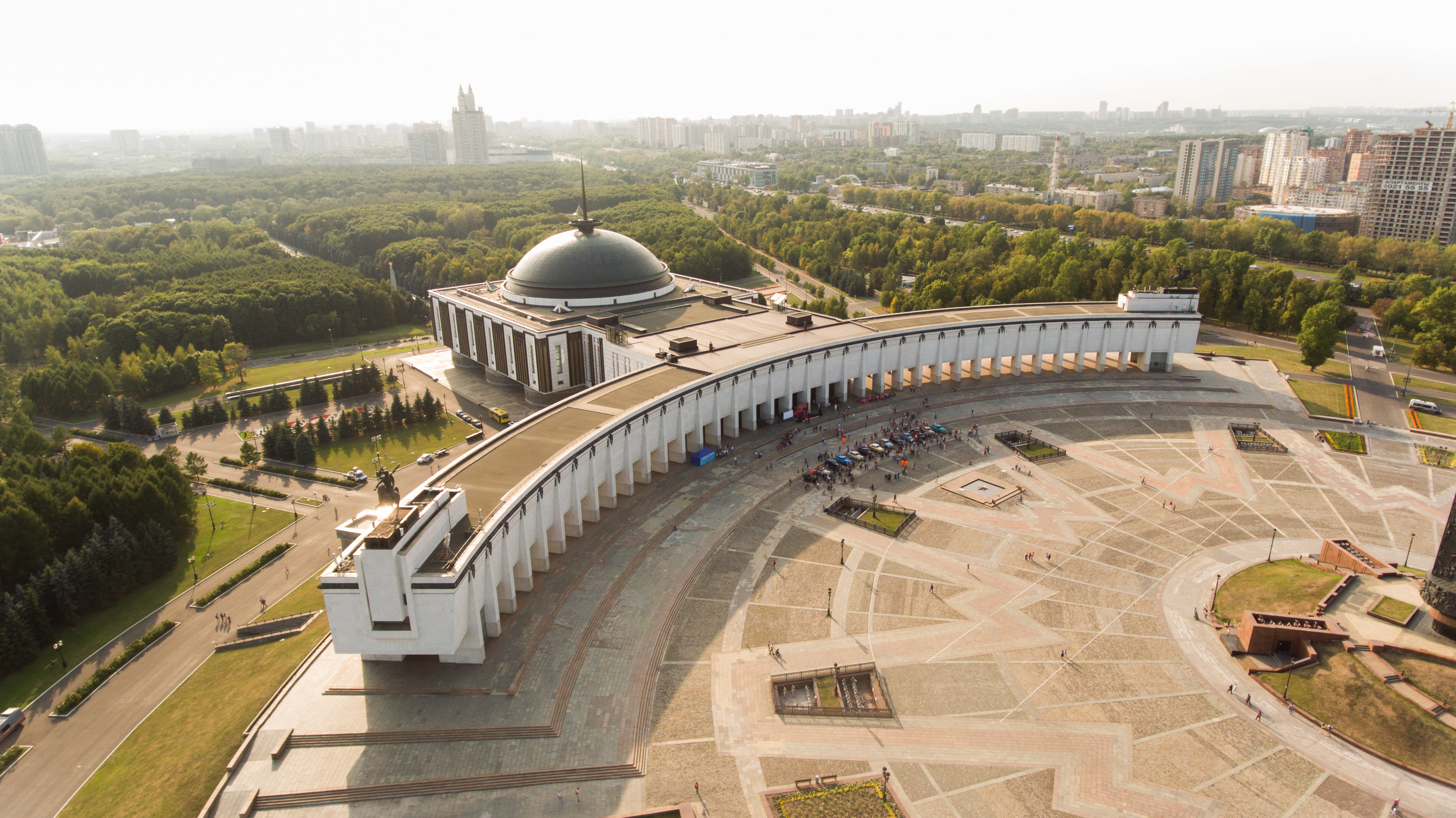 Музей победы поклонная гора. Музей Победы в Москве. Центральный музей Великой Отечественной войны 1941-1945 годов. Поклонная гора музей. Музей Победы Москва Поклонная гора.