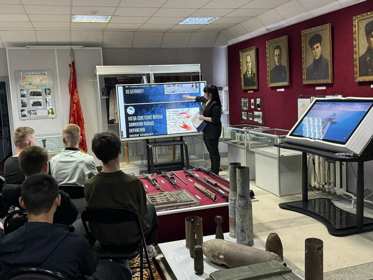 Исторический хронограф «Перед глазами сорок первый, внезапно прерванный войной...»