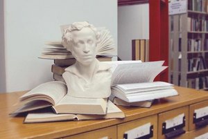 Тематический вечер «Поэты на дуге: дуэль веков»