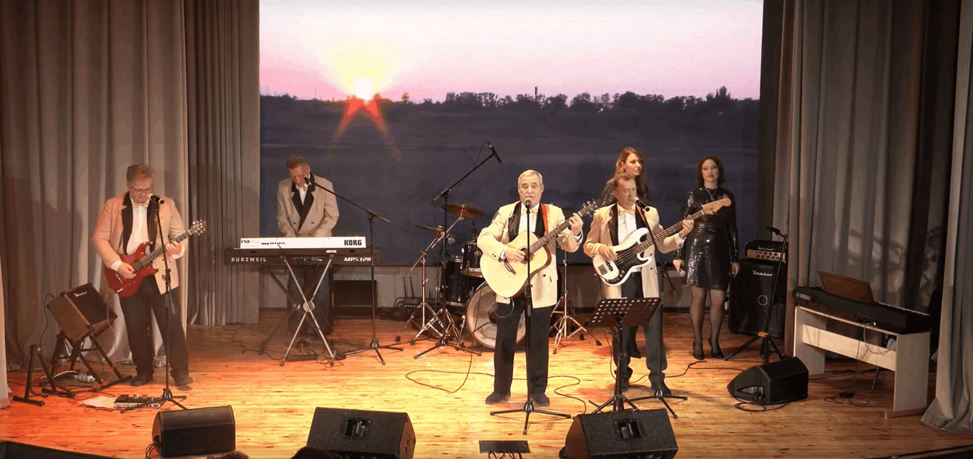 Концерт вокально-инструментального ансамбля «Искра»