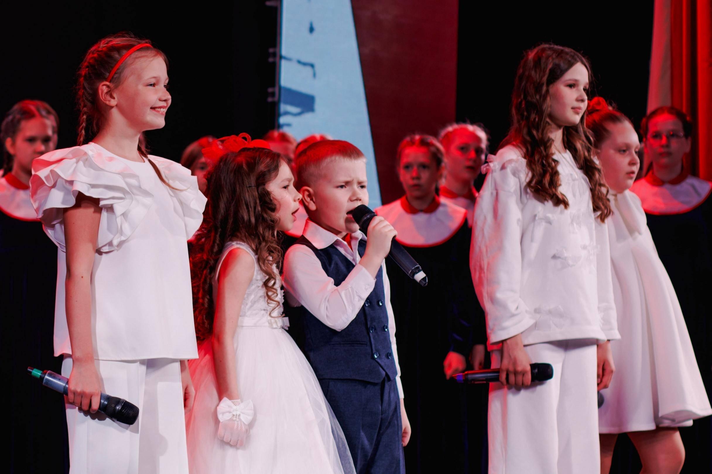 Отчетный концерт «Мой Верх-Исетский»