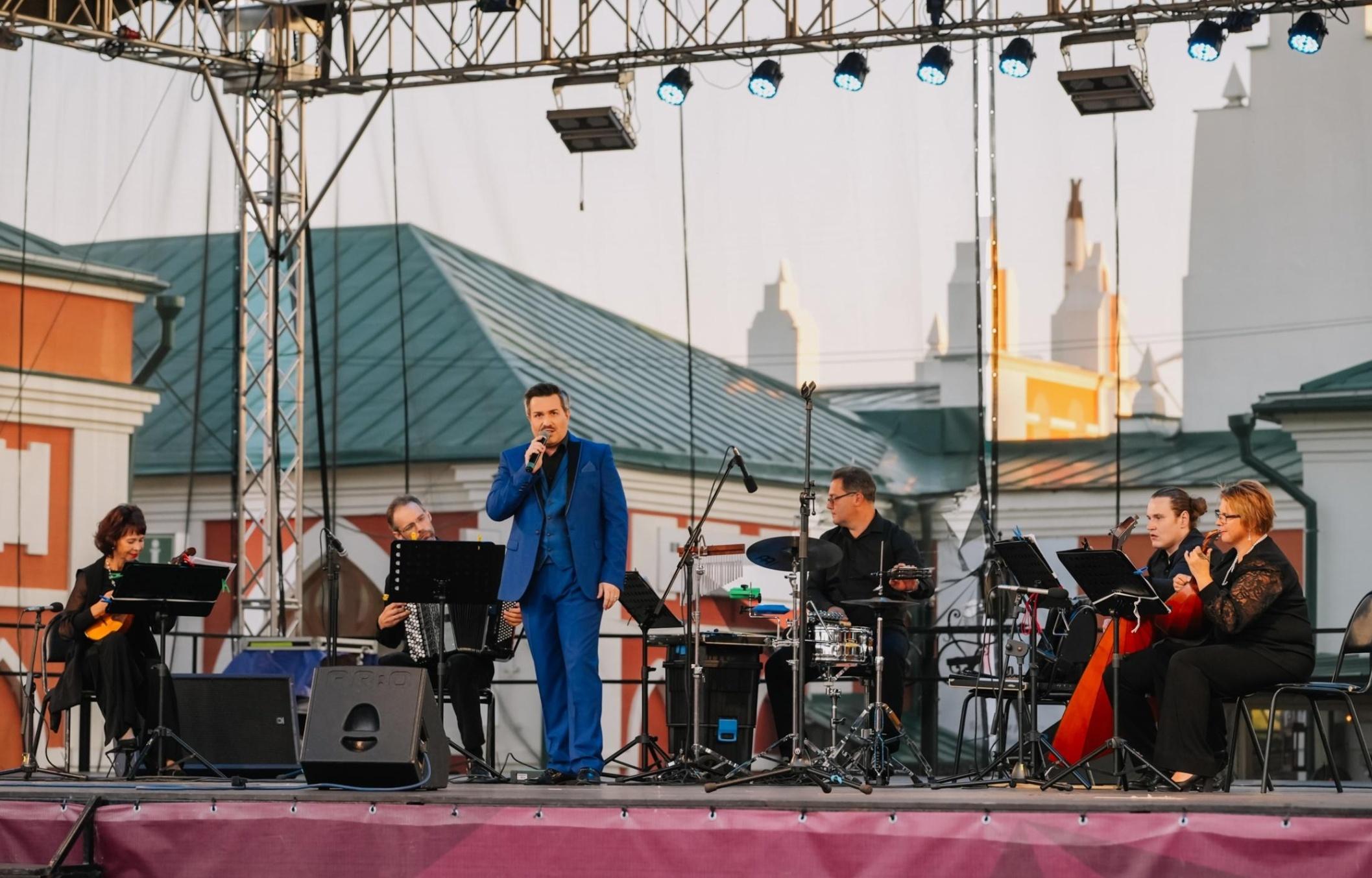 Концерт «Где песня поется, там весело живется»