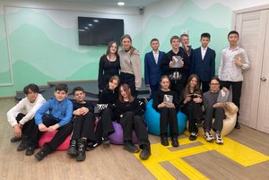 Программа «Поэзии чарующие строки»