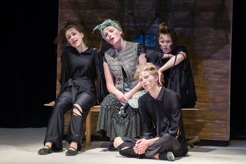 Спектакль «Федорино горе»