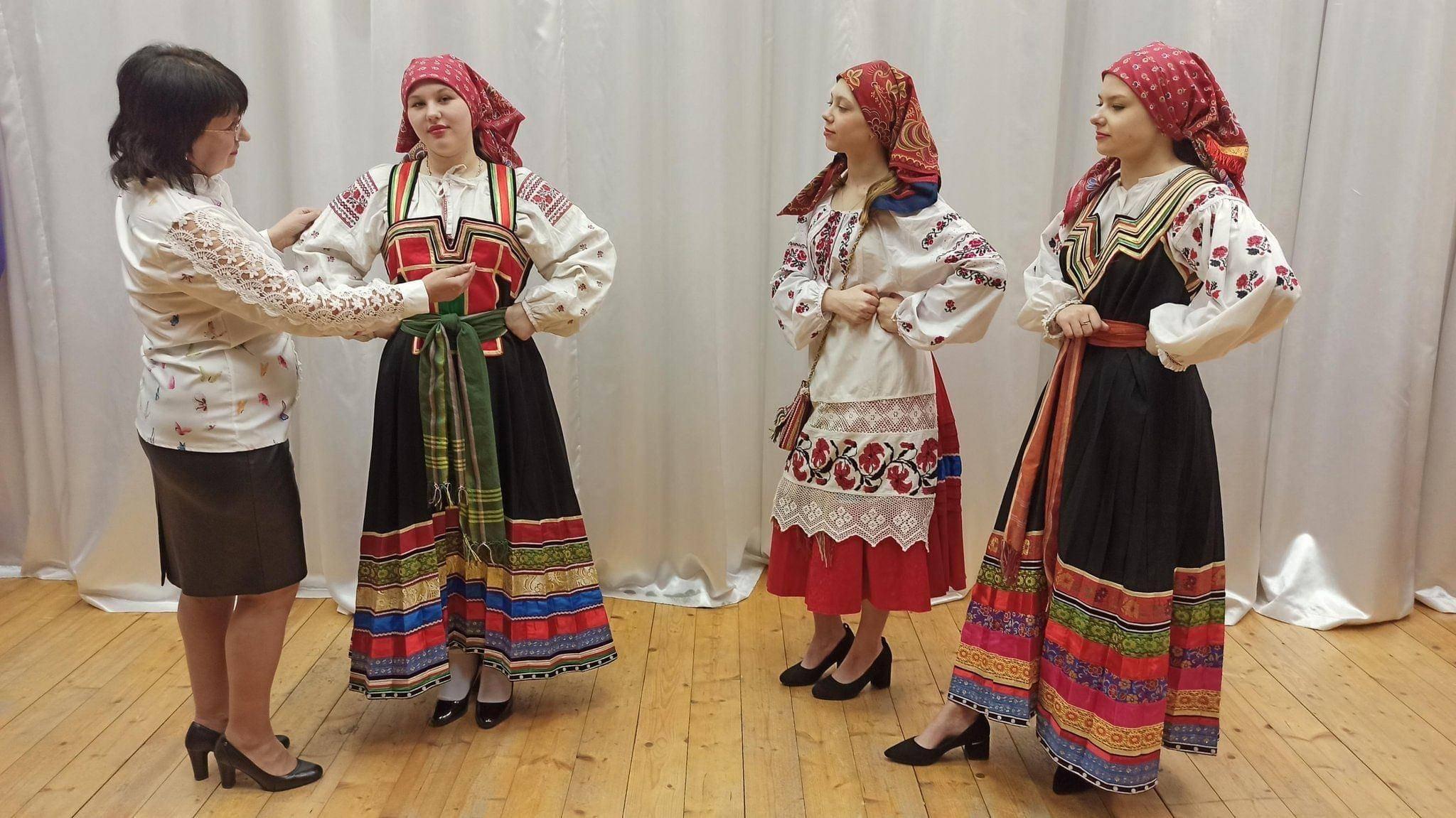 Познавательная программа «История русского платка»