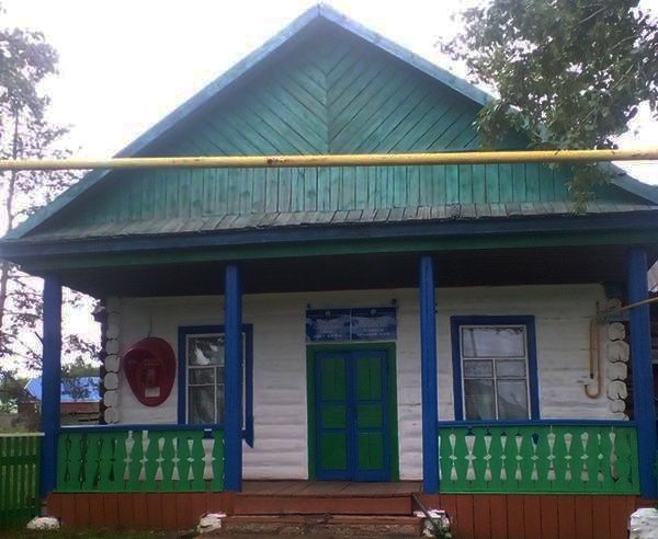 Пугачевский сельский клуб