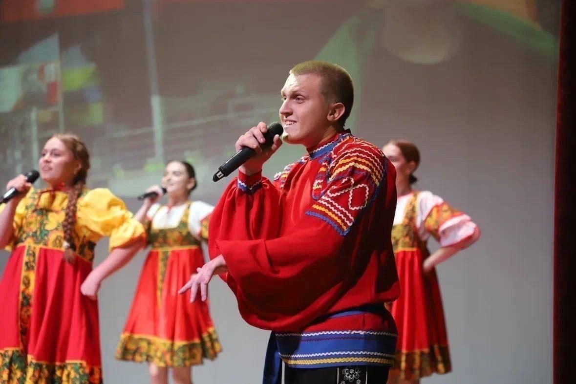 Концерт вокальной студии «Виват»