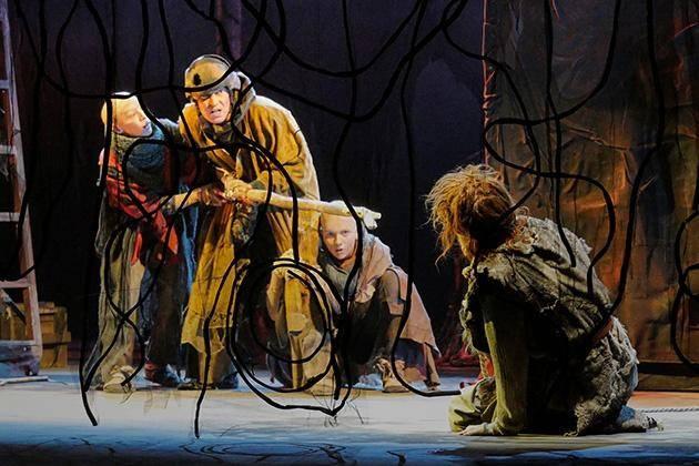 Спектакль «Зверь»