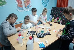 Мастер-класс по изготовлению сувениров и украшений из эпоксидной смолы