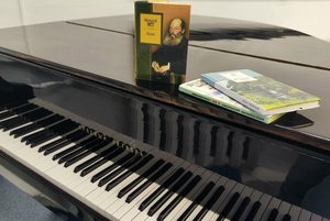 Программа «Певец природы и любви»