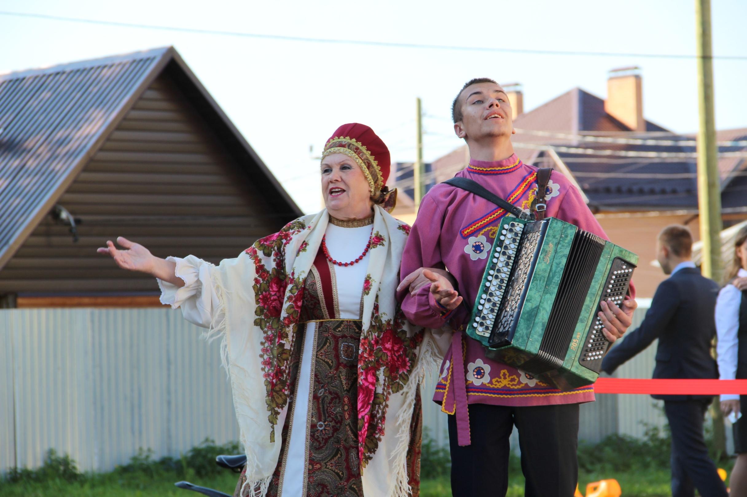 Села конкурс. Онохинский сельский клуб премьера. День единства песенный фестиваль. День села Онохино. День народного единства в селениях.