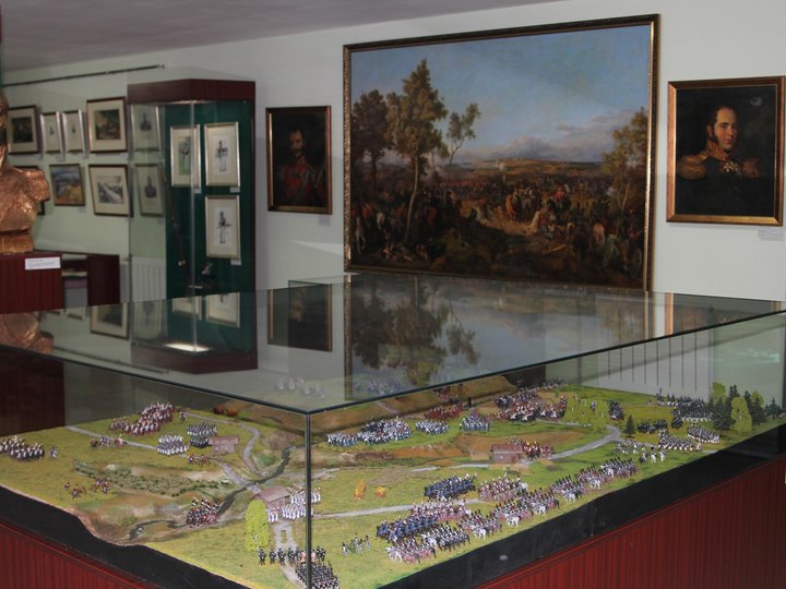 Выставка «Тарутино в Отечественной войне 1812 года и памятники на территории мемориала»