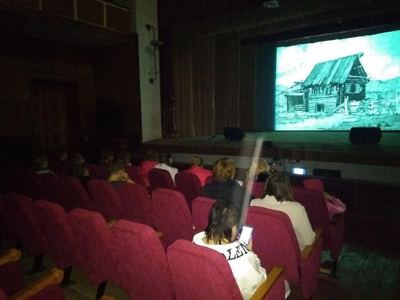 Показ в киноклубе «Контакт» фильма «Морозко»