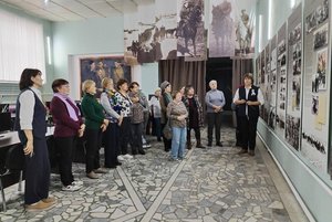 Экскурсия «Равняясь на героя России!»