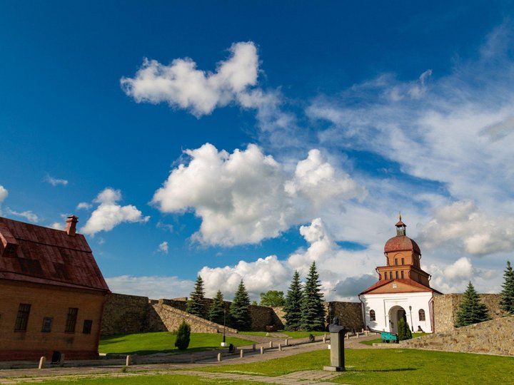 Экспозиция под открытым небом музея-заповедника «Кузнецкая крепость»