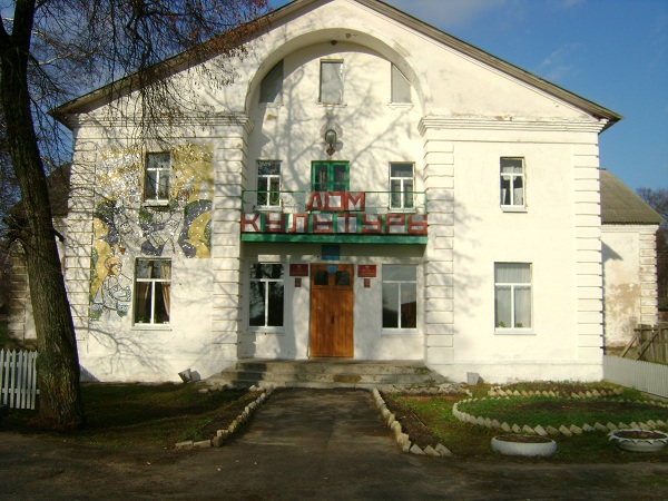 Великотопальская библиотека