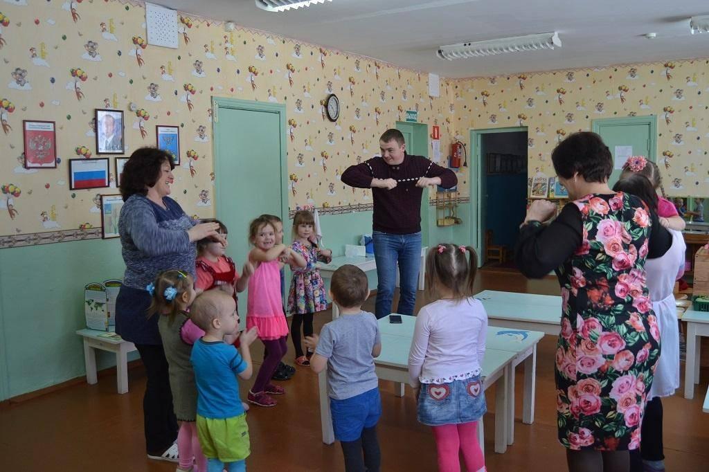 Игровая программа «Топотушки-крошечки»