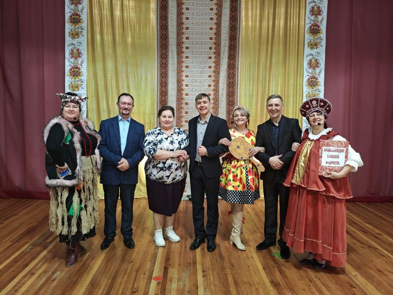 Театрализованный концерт, посвященный 250-летию села Малая Минуса «Семь ключей к сердцу»