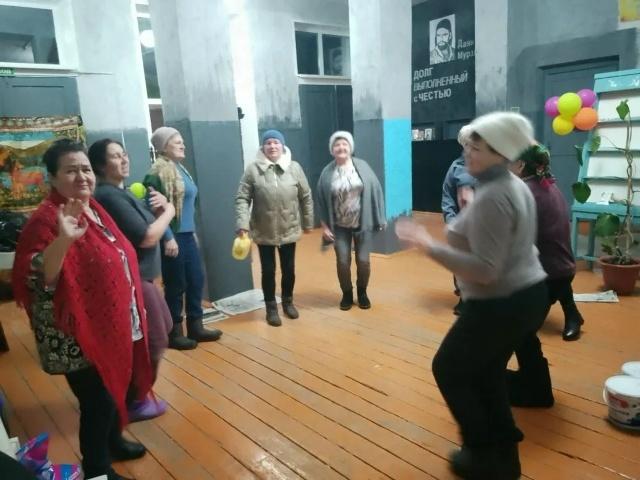 Вечер танцев «Волны музыки»