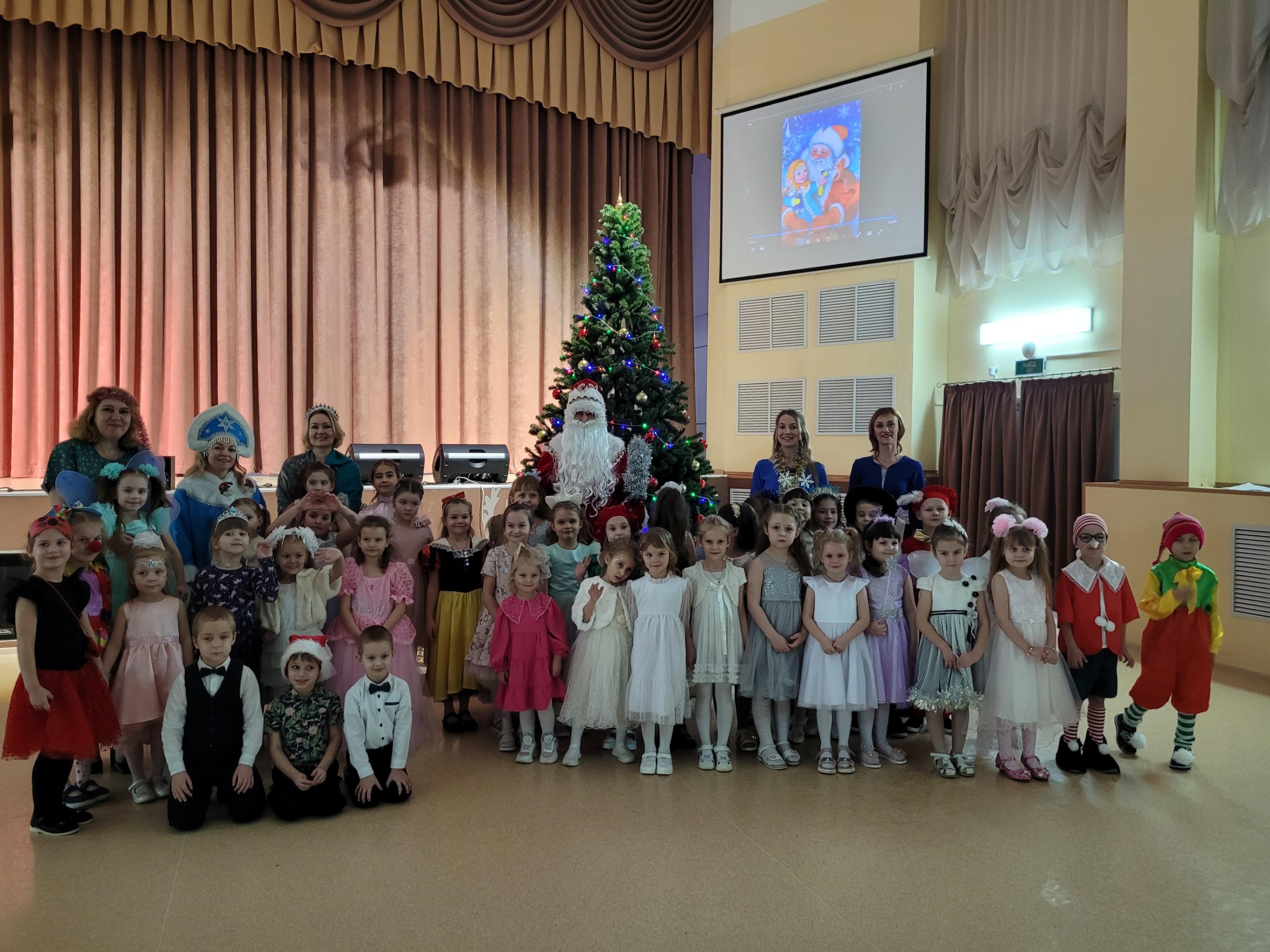 Ларец новогодних чудес