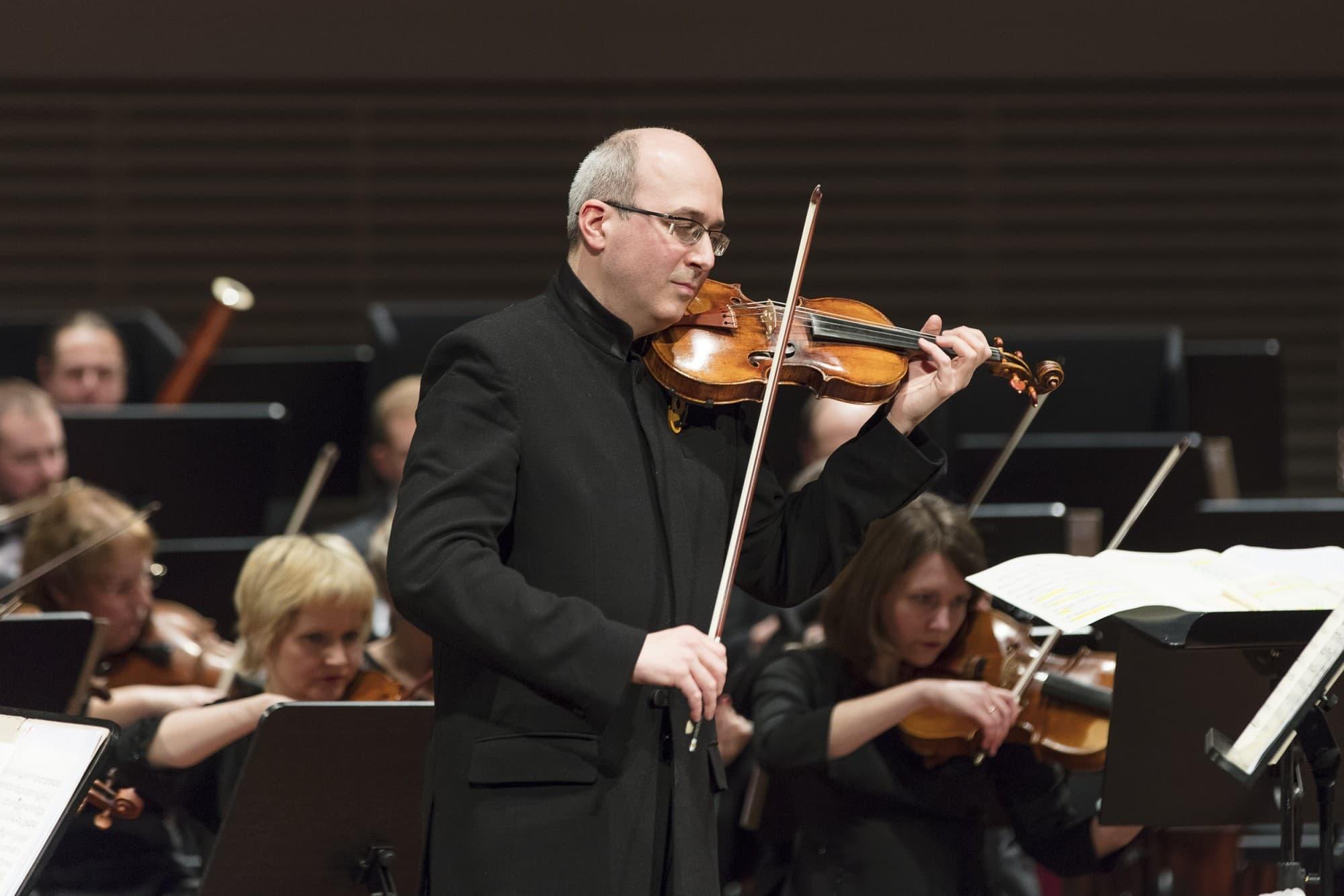 Концерт «Скрипка + дирижер»