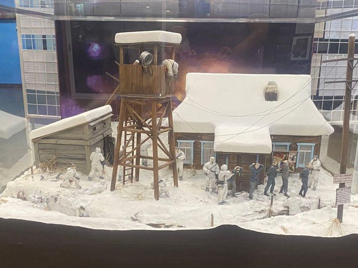 <small>Автор: Партизанская поляна.</small> <small>Источник: Фотография.</small>