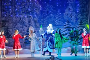 Новогодняя программа «Зимняя сказка: традиции и современность»