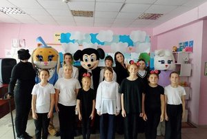 Новогодняя концертная программа