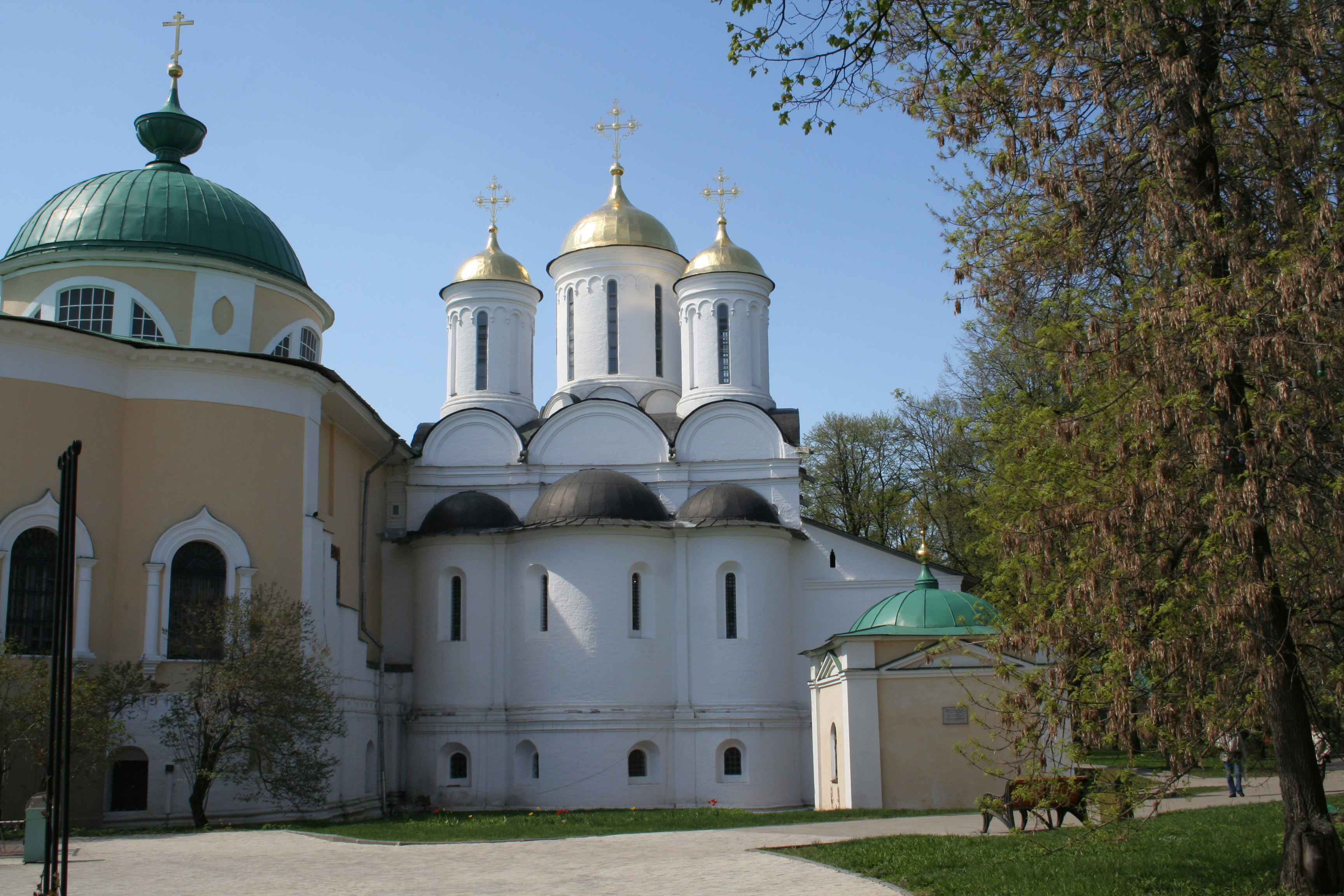 Спасском монастыре ярославль. Спасо-Преображенский монастырь Ярославль.