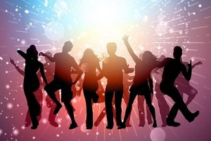 Танцевальный вечер «Зажигай»