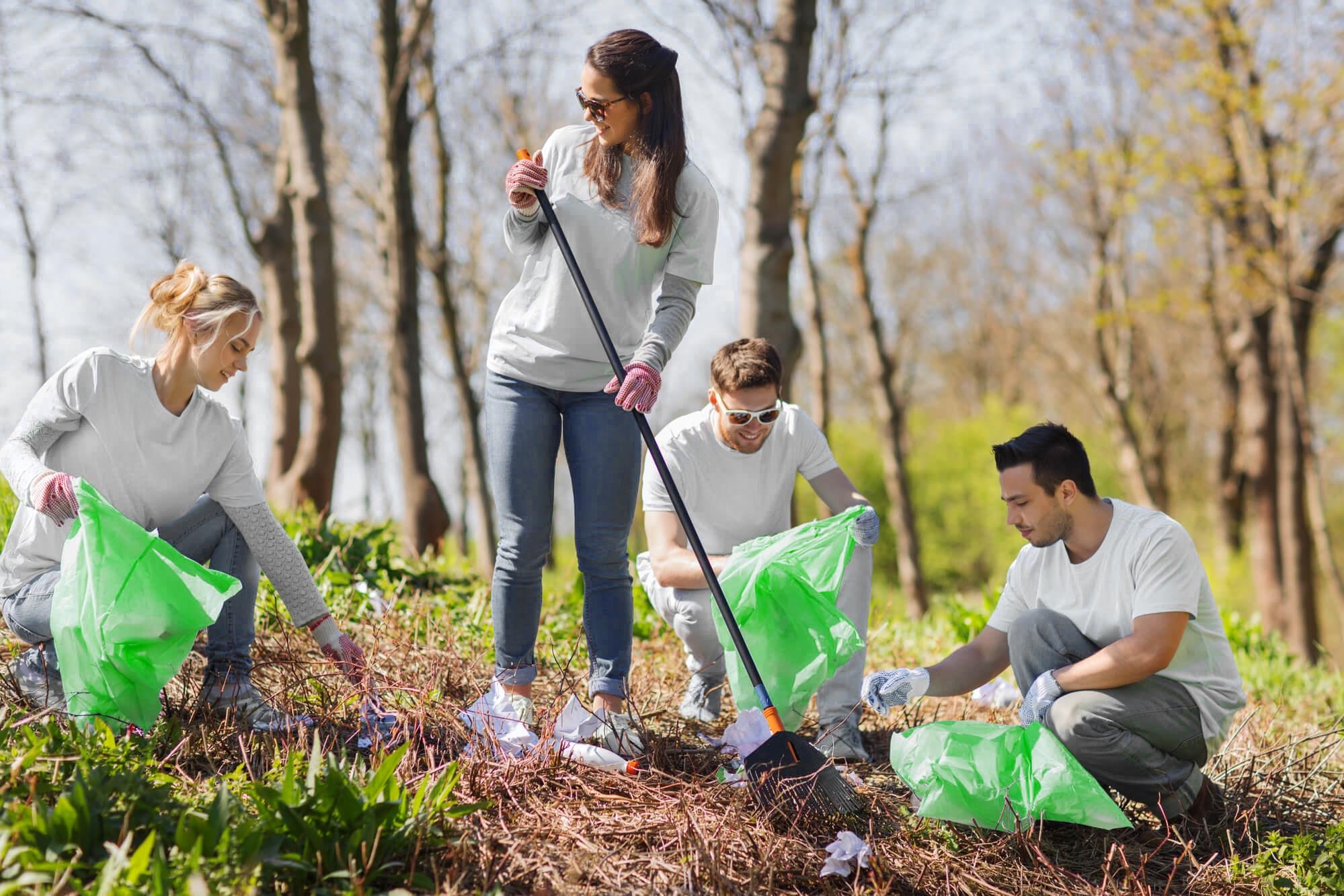 «Очистим землю от мусора». Всероссийский субботник.