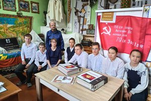 Выставка «Здесь довелось мне родиться, здесь мой отеческий дом». Презентация книг о районе