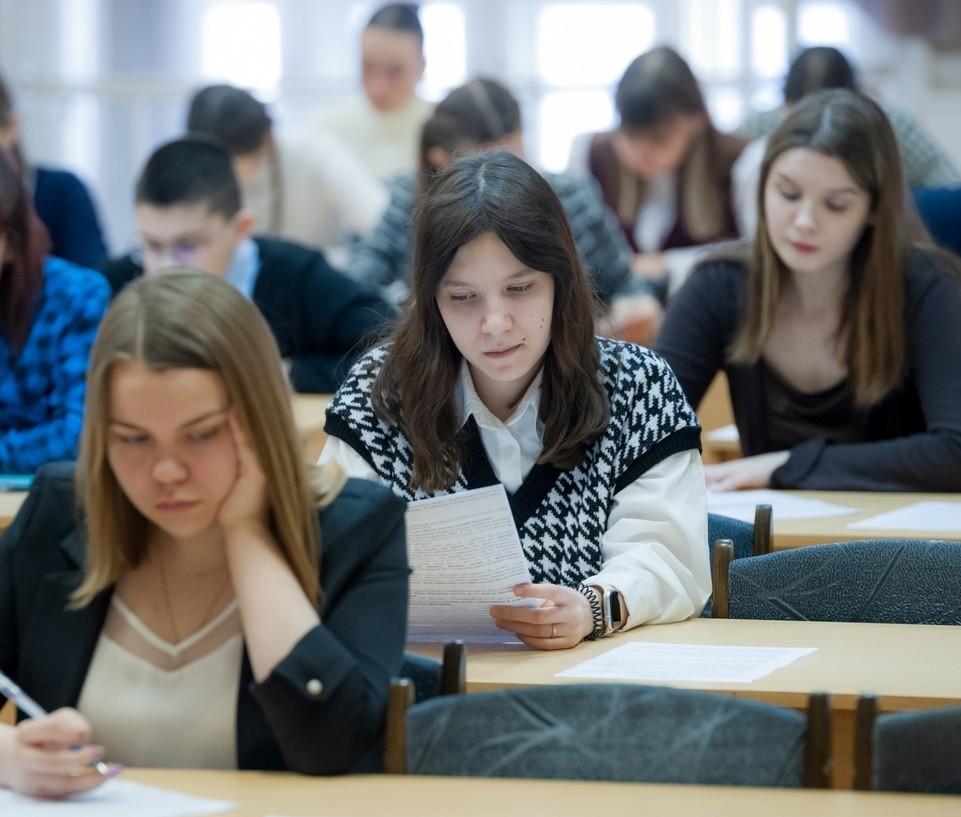 XII областной литературный конкурс «Самый внимательный читатель»