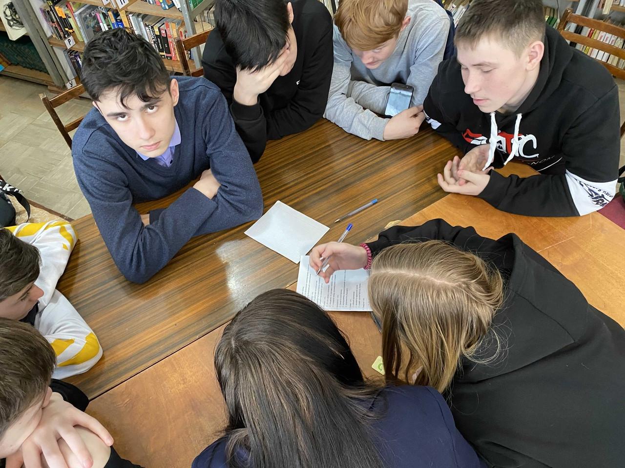 Квиз «Вокруг книг»