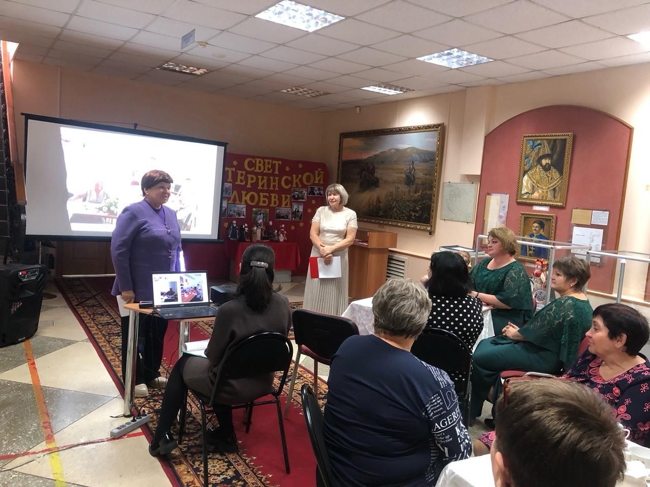 Музейная гостиная «Святая сила материнства»